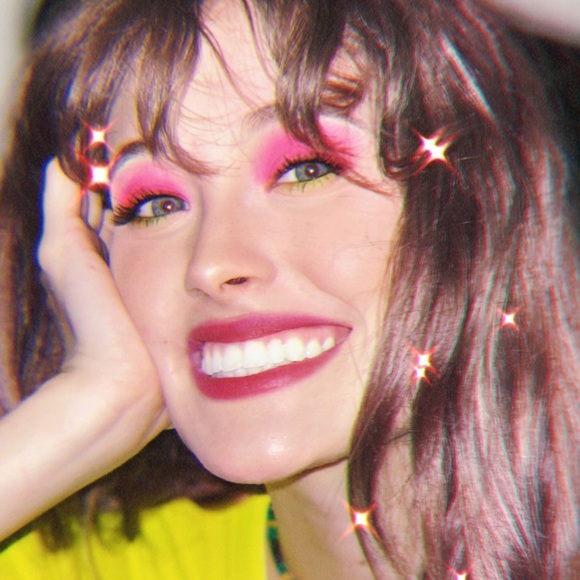 Meet your Posher, Kat - Picture 1 of 1